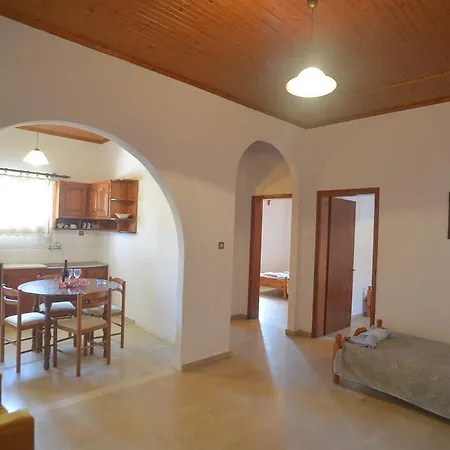 شقة فندقية Alex Katerina 3*