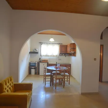 מלון דירות Alex Katerina Peroulades (Corfu)