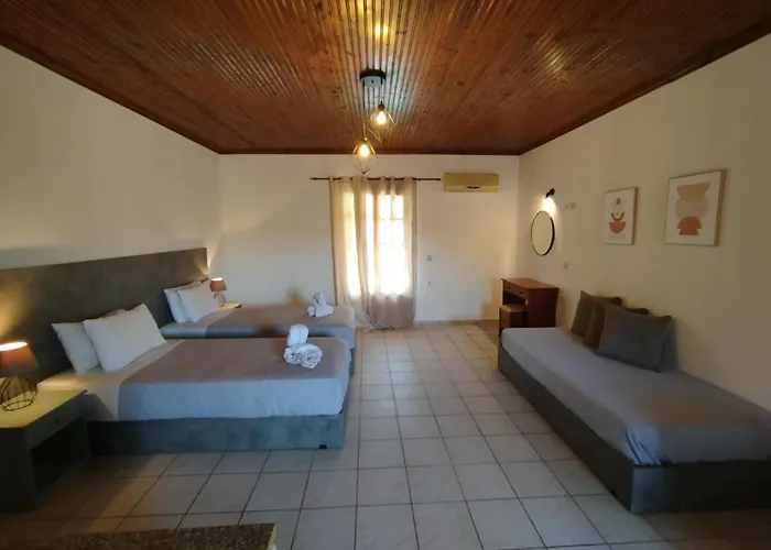 Alex Katerina Aparthotel 3*
