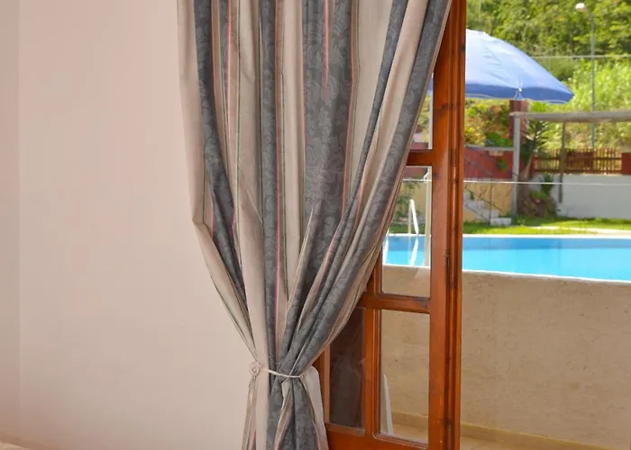 Alex Katerina Aparthotel 3*